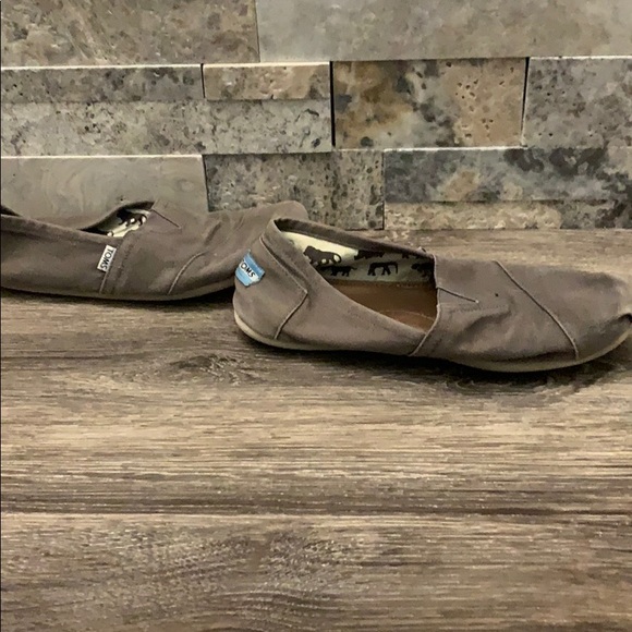 Brown canvas Toms - Picture 2 of 3
